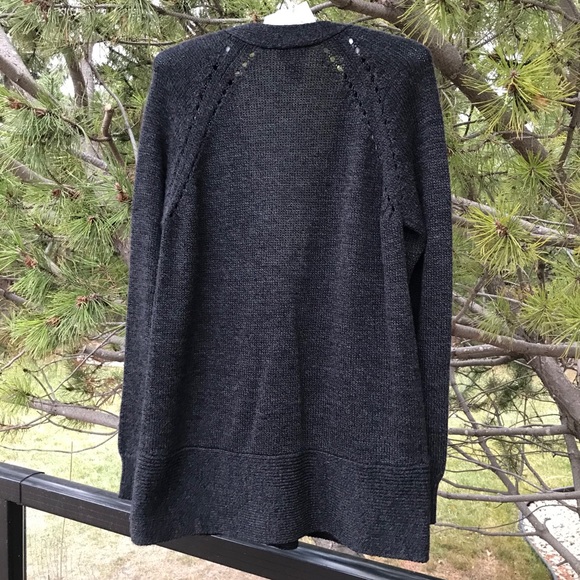 Joe Buttoned Cardigan 💥3/$25💥 - Picture 2 of 4